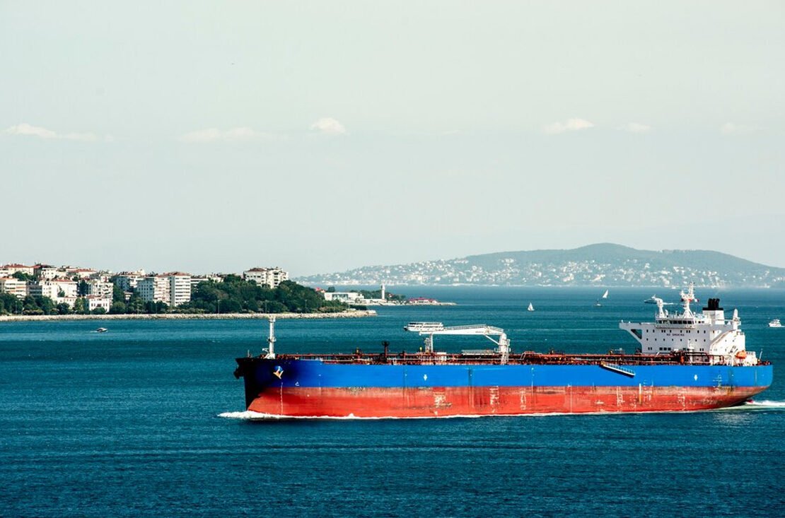 Deutsche Rettungsaktion für den russischen Tanker Eventin in der Ostsee