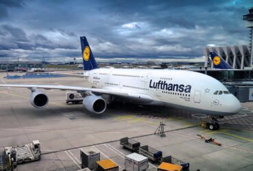 Lufthansa stellt 2025 neue Mitarbeiter ein