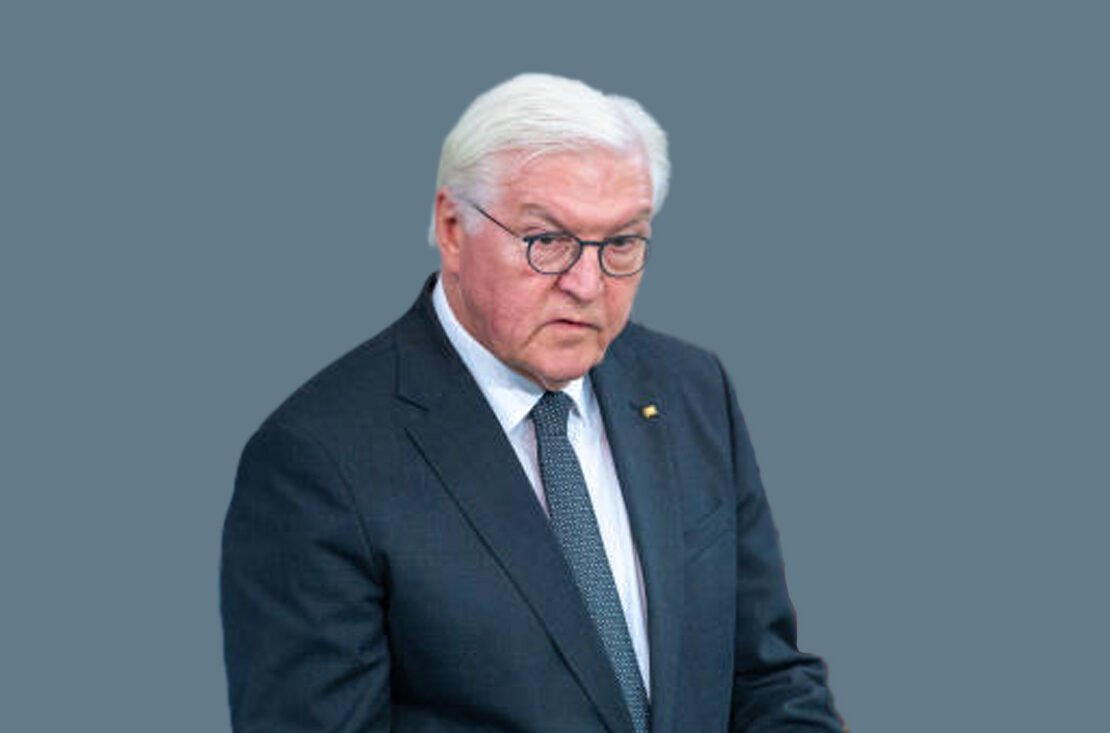 Steinmeier laying wreath in Magdeburg after Christmas Market attack