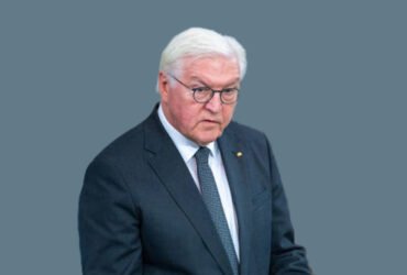 Steinmeier laying wreath in Magdeburg after Christmas Market attack
