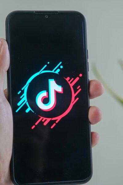 Der Einfluss von TikTok auf die Meinungen der deutschen Jugend