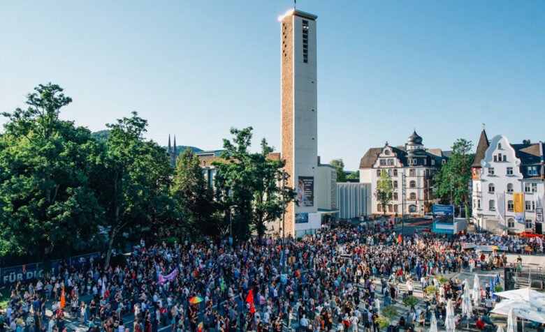 Mass protests in Germany against CDU-AfD cooperation