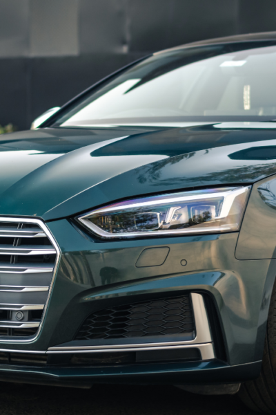 Grüner Audi S5, Frontansicht