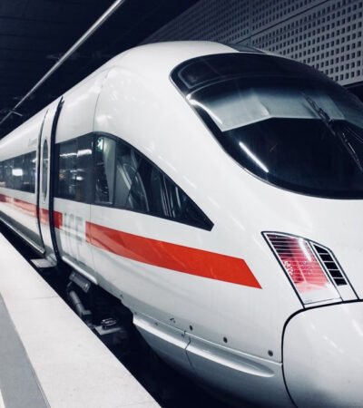 Verspätungen bei den Zügen der Deutschen Bahn und Entschädigungen für Passagiere