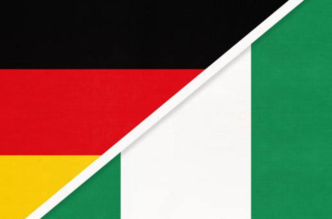 Deutschland-Nigeria-Flaggen