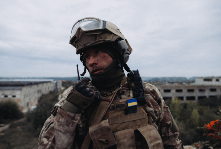 Ukrainischer Soldat im Donbass