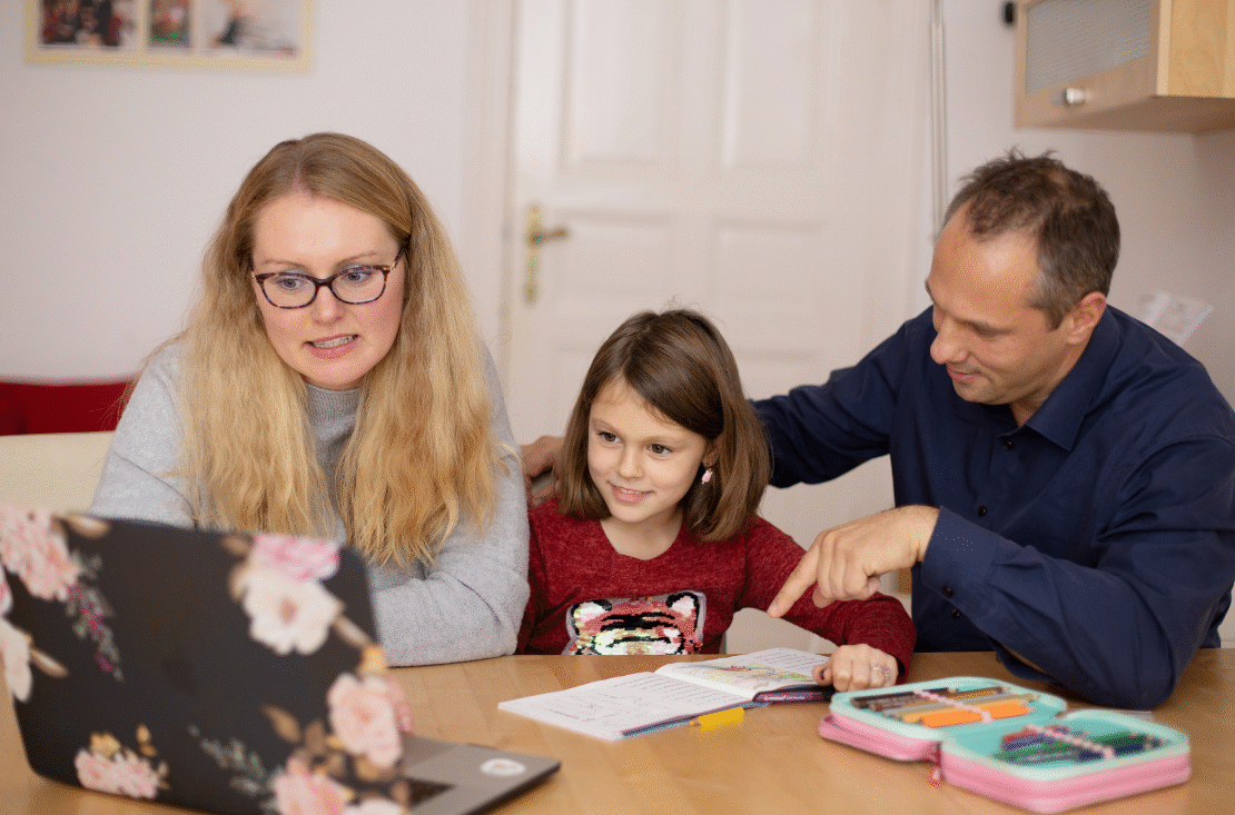Faktoren einer glücklichen modernen Familie