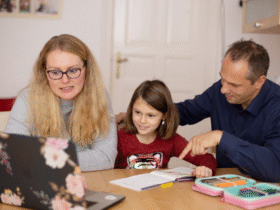 Faktoren einer glücklichen modernen Familie