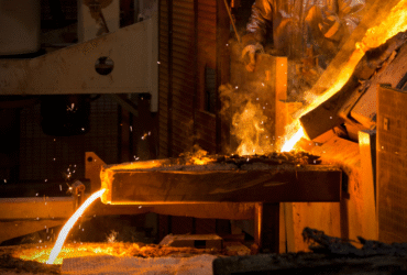 Grüner Stahl unter Druck