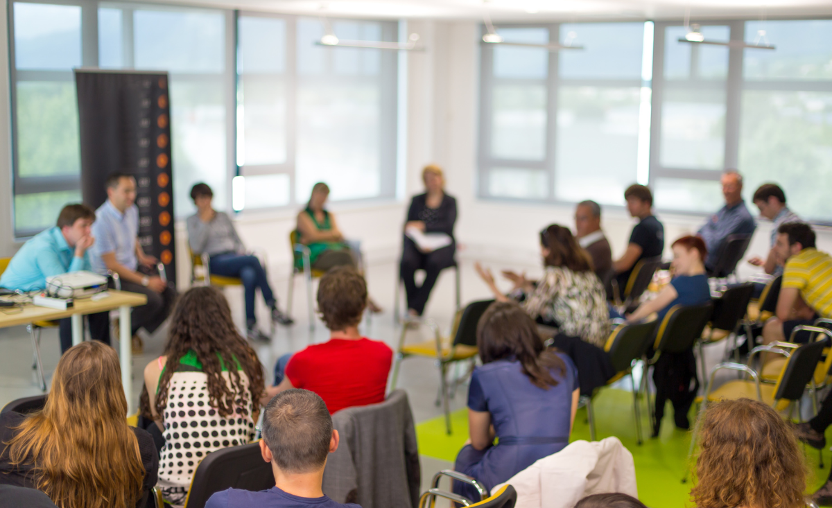 Junge Gründer mit Idee